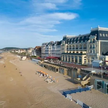 Chez Emy & Tom شقة *